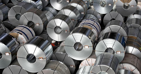 La production d'aluminium continue de baisser
