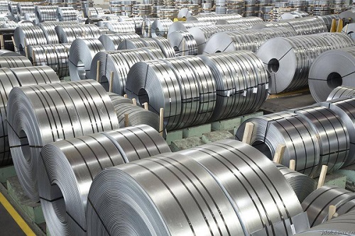 Les prix de l'aluminium ont augmenté de plus de 30%
